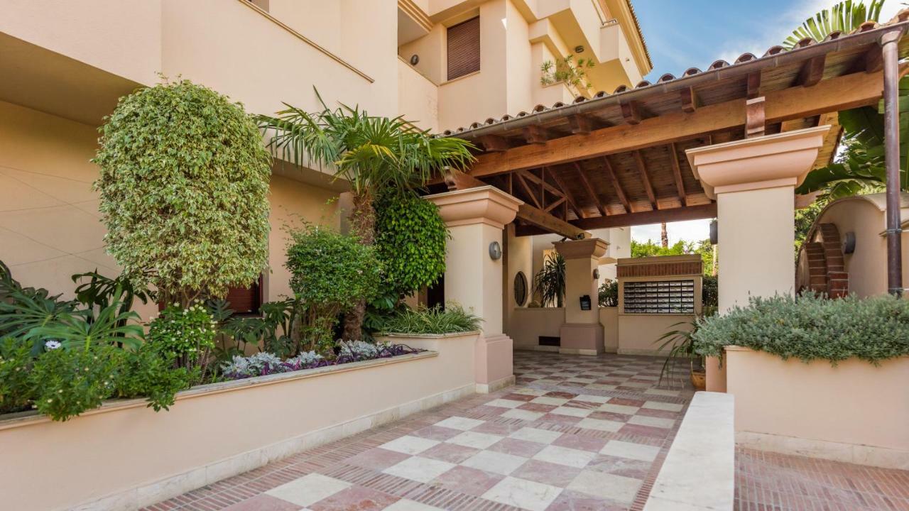 Apartamento Noray Playa Marbella Exterior photo